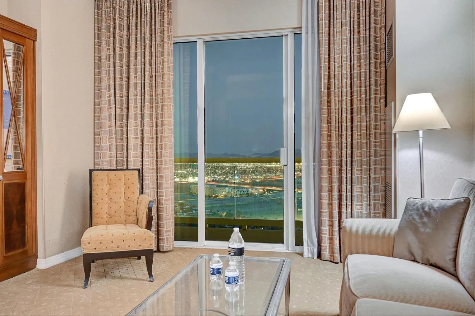 Aparthotel The Signature Escape At Mgm Signature Tower 2 Las Vegas Stati Uniti