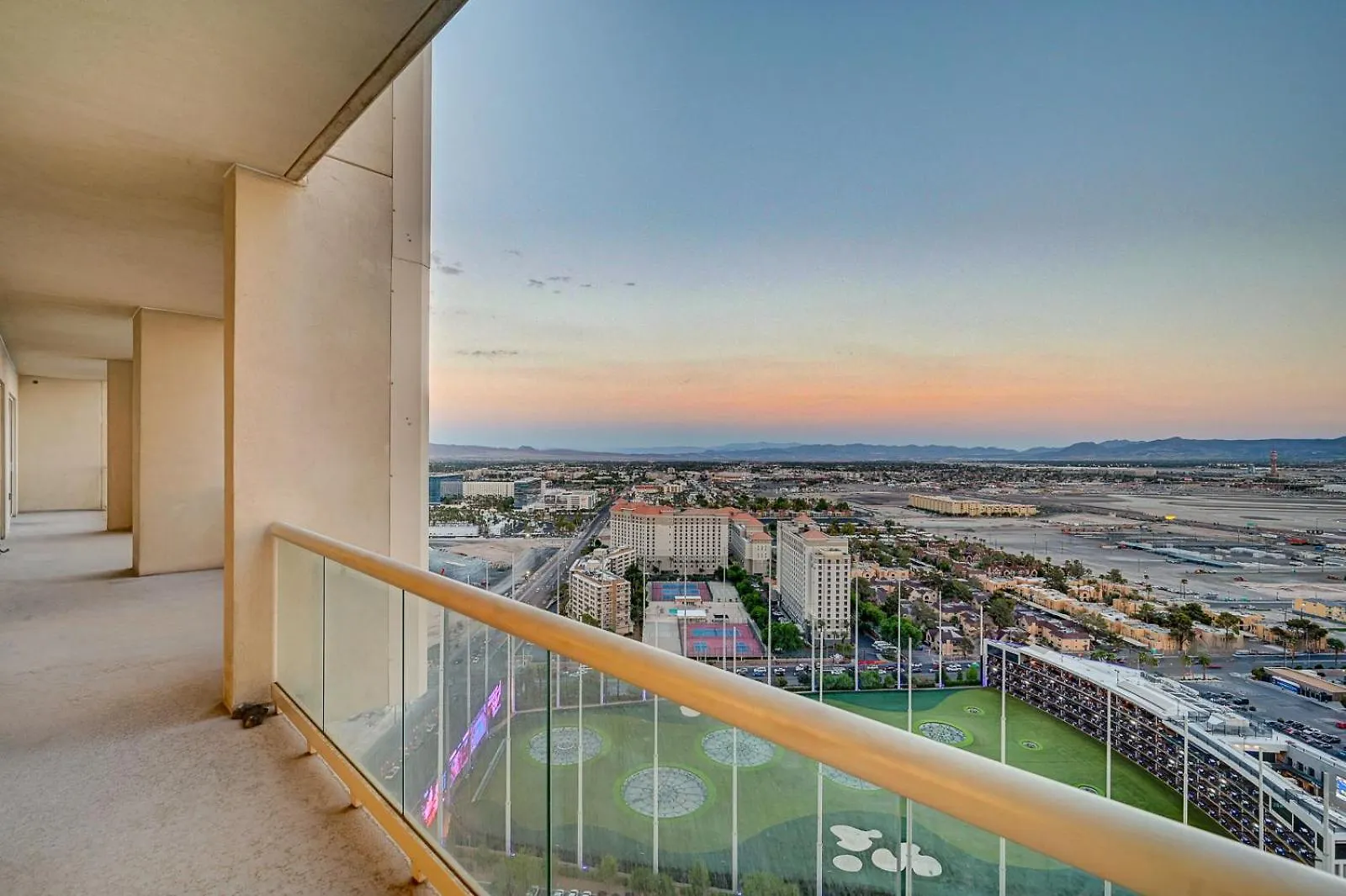 The Signature Escape At Mgm Signature Tower 2 Las Vegas Stati Uniti